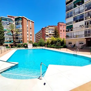 Apartamento The White Flat, Torremolinos